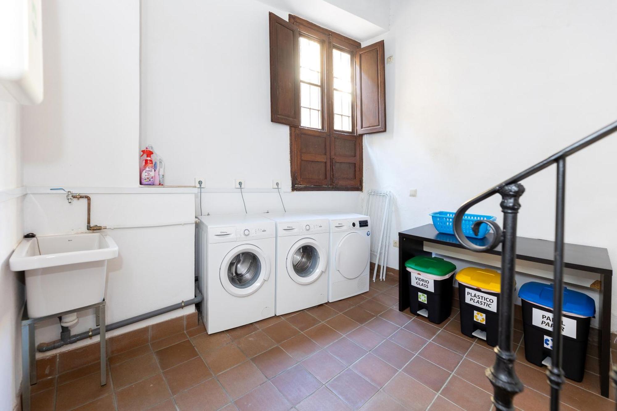 Apartamentos En Pleno Centro, Aljibe Rodrigo Del Campo 1C غرناطة المظهر الخارجي الصورة