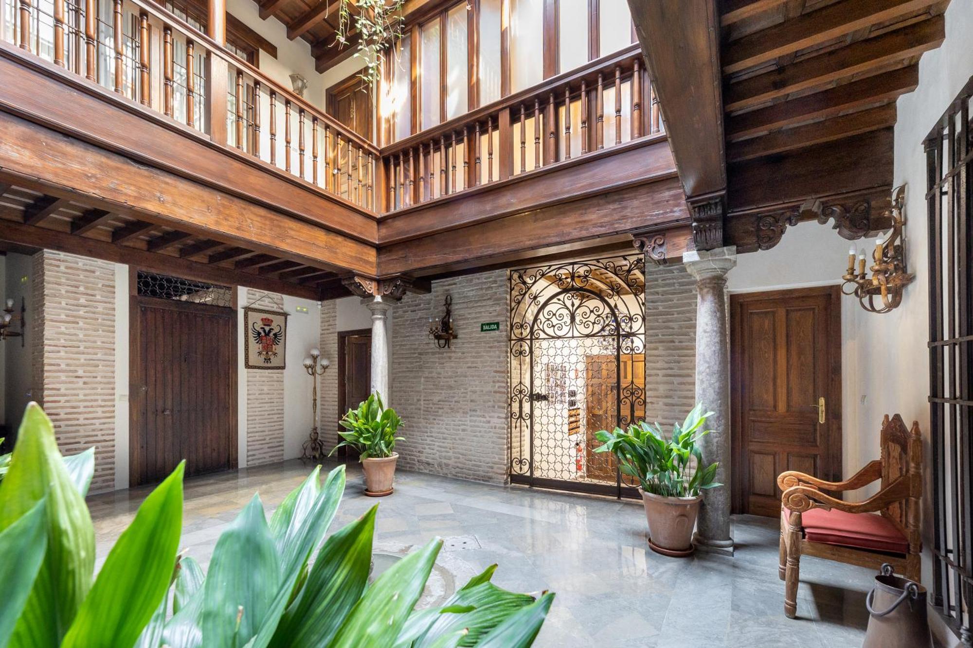 Apartamentos En Pleno Centro, Aljibe Rodrigo Del Campo 1C غرناطة المظهر الخارجي الصورة
