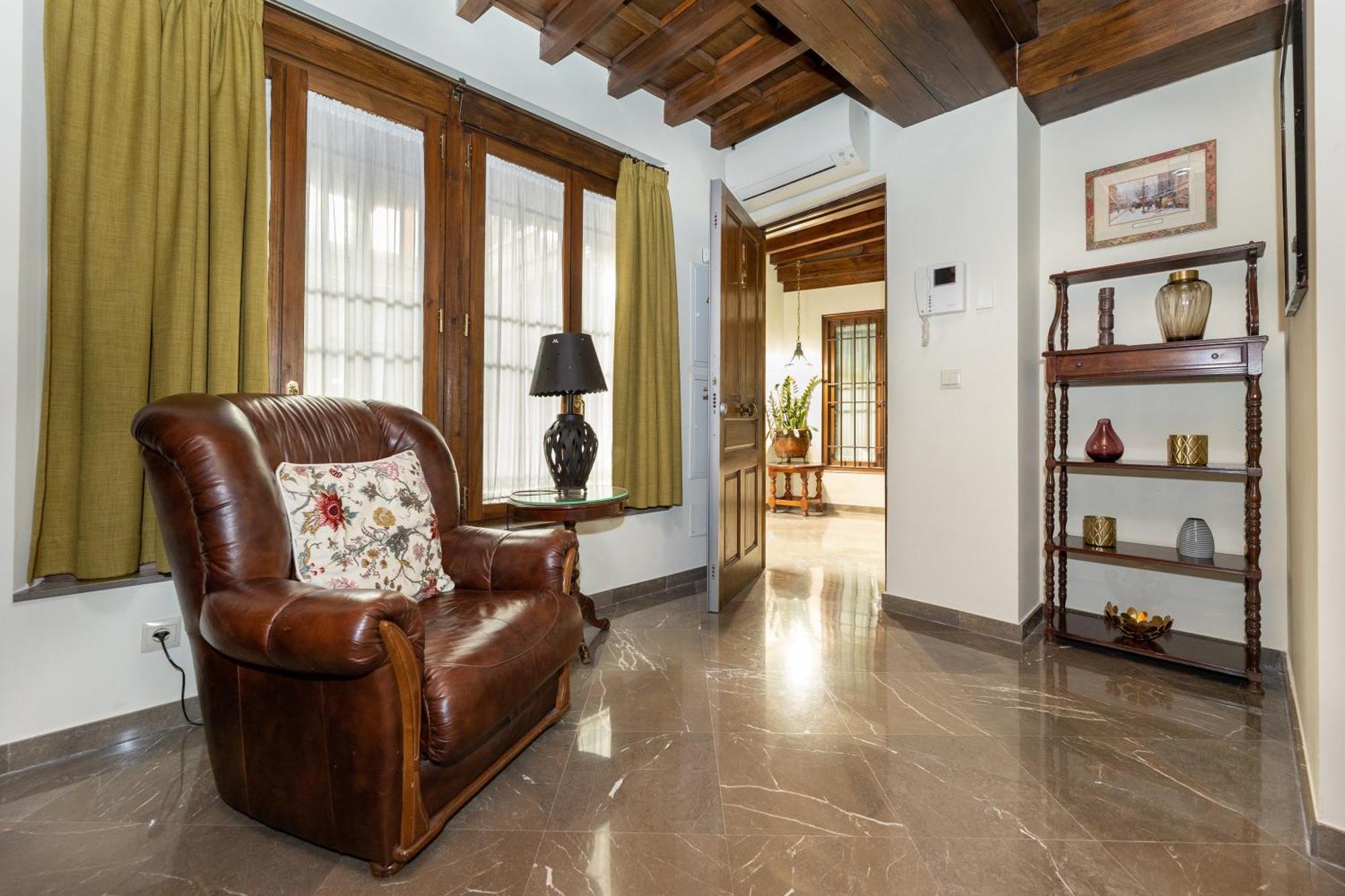 Apartamentos En Pleno Centro, Aljibe Rodrigo Del Campo 1C غرناطة المظهر الخارجي الصورة
