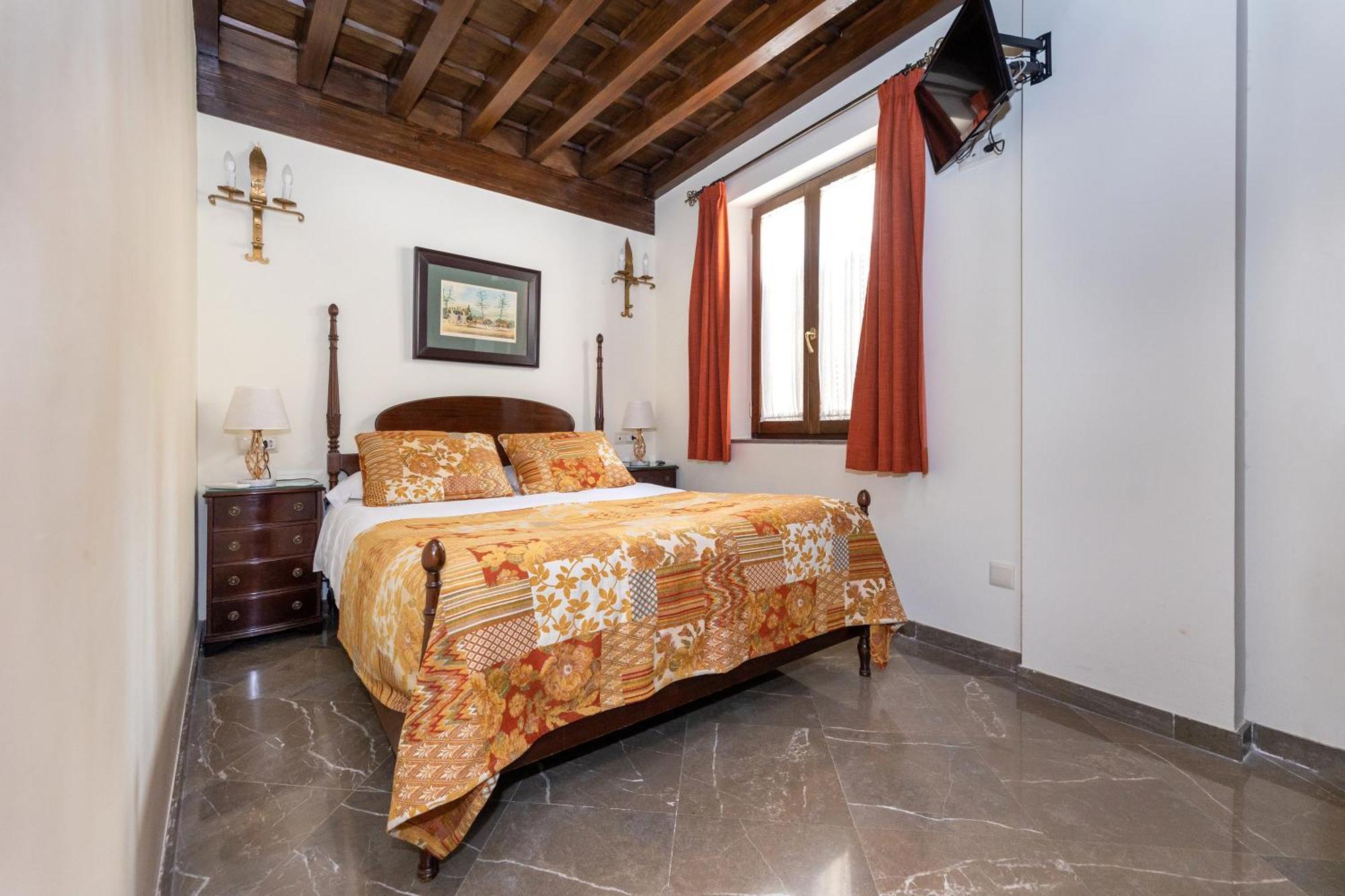 Apartamentos En Pleno Centro, Aljibe Rodrigo Del Campo 1C غرناطة المظهر الخارجي الصورة